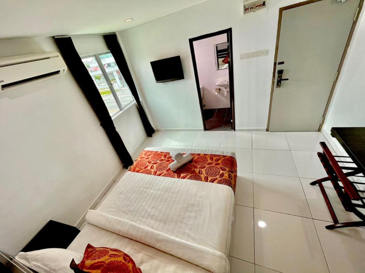 Hotel Zamburger Tengkera Melaka Luaran gambar