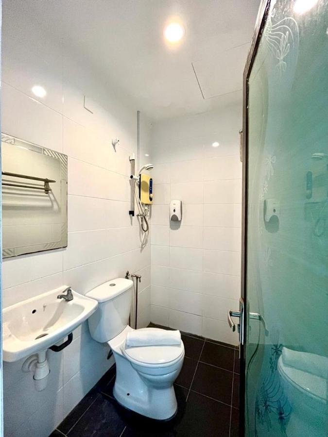Hotel Zamburger Tengkera Melaka Luaran gambar